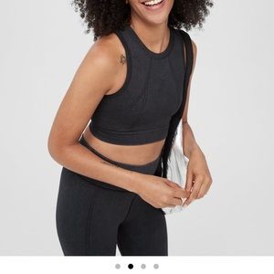 Offline seamless longline sports bra